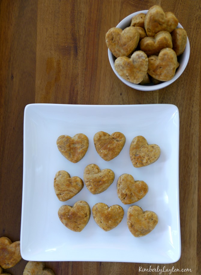 Homemade Dog Treats - Peanut Butter Hearts - KimberlyLayton.com